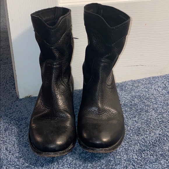 Frye Shoes - Frye Ankle Booties